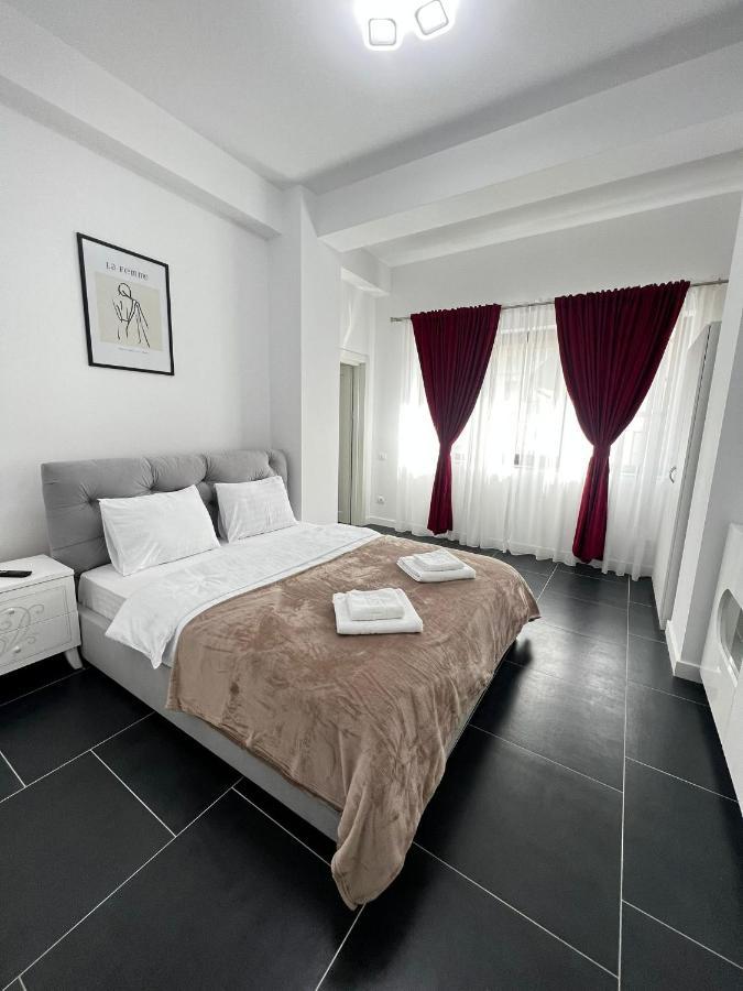 Marvellous Aparthotel With Master Apartments ซูชาวา ภายนอก รูปภาพ